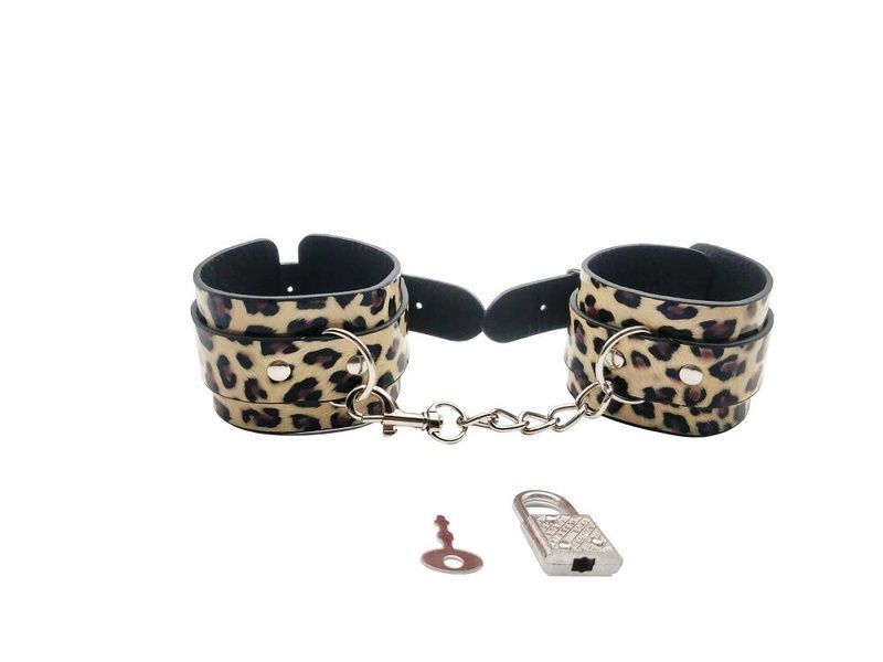 Набір MAI BDSM STARTER KIT N&ordm; 75 Leopard: батіг, кляп, наручники, маска, нашийник, мотузка, затискач SO6581 фото