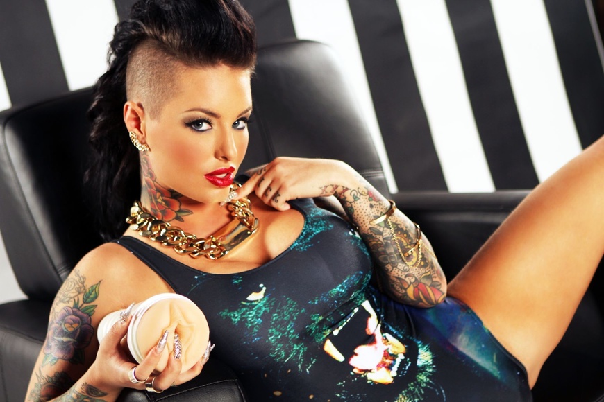 Мастурбатор Fleshlight Girls: Christy Mack - Attack, зі зліпка вагіни, дуже ніжний F14476 фото