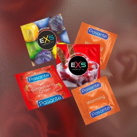 Berry Mix: EXS Bubblegum Flavoured - 15 шт, EXS Strawberry Flavoured - 7 шт, Pasante Taste Strawberry - 12 шт, Pasante Warming - 16 шт MM2326 фото