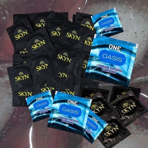 Набір Skyn Non Latex Original &ndash; 25 шт., ONE Oasis 4,5 г &ndash; 5 шт MM1499 фото