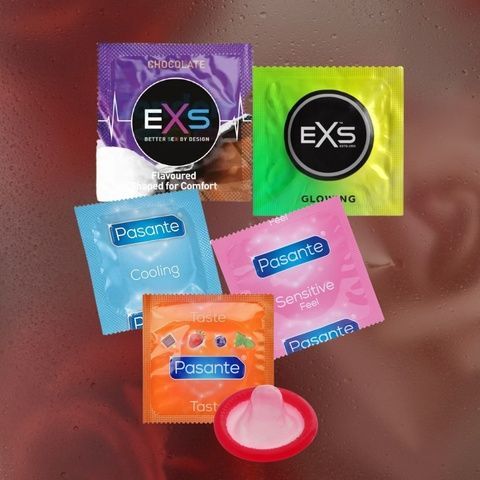 Chocolate Strawberry: EXS Chocolate Flavoured - 19 шт, EXS Glowing - 5 шт, Pasante Cooling - 12 шт, Pasante Taste Strawberry - 19 шт, Pasante Ultra Sensitive Touch - 5 шт MM2306 фото